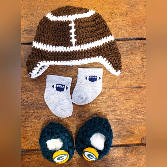 HandMade Other - Football Packers Baby Crochet Hat, Shoes